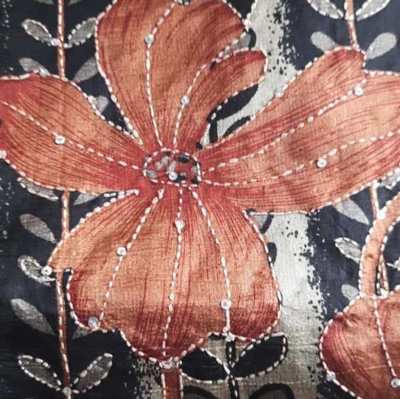 Silk Saree new - Picture 5 of 9